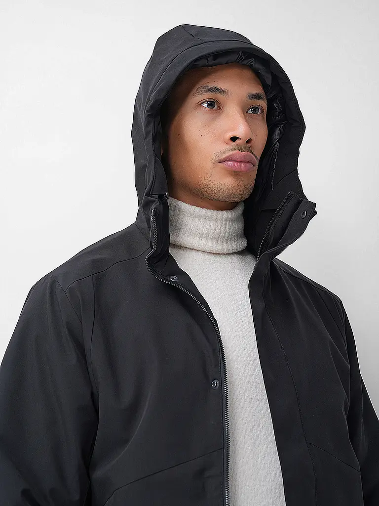 JACK & JONES | Veste JJEKEEN
Marque: JACK & JONES
Couleur: noir
Catégories: Mode, Homme

Longueur des manches: Manches longues
Matière: Polyester / Polyamide, Stretch
Forme du col: Capuche
Motif: Uni
Coupe (vêtements d'extérieur): Regular
Style: Young Fashion
Détai | 