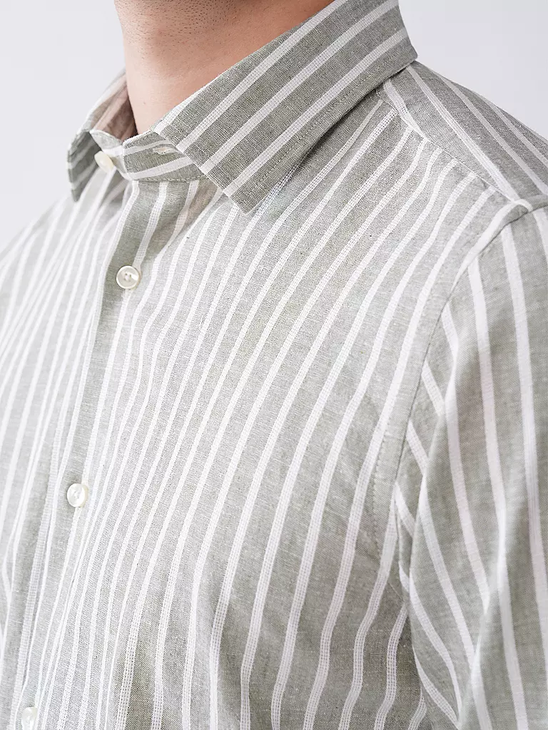 JOOP | Chemise business slim fit PIT
Marque : JOOP
Couleur : vert
Catégories : Mode, Homme

Longueur des manches : Manches longues
Matière : Coton, Lin
Forme du col : Col Kent
Motif : Rayures
Coupe (vêtements d'extérieur) : Slim
Style : Smart Business | Vert