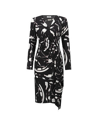 JOSEPH RIBKOFF | Midirobe