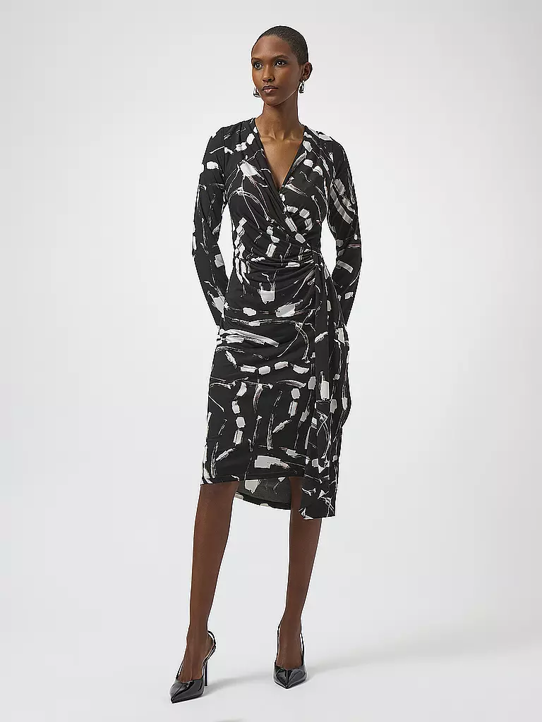 JOSEPH RIBKOFF | Midirobe | Noir