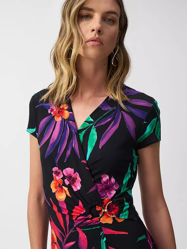 JOSEPH RIBKOFF | Midirobe | 