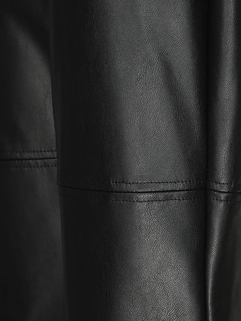 JOSEPH RIBKOFF | Pantalon aspect cuir | Noir