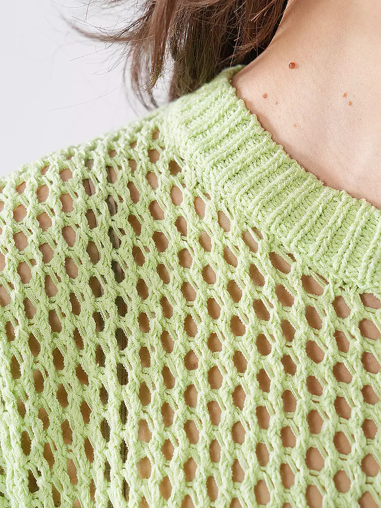 KATESTORM | Pull | 