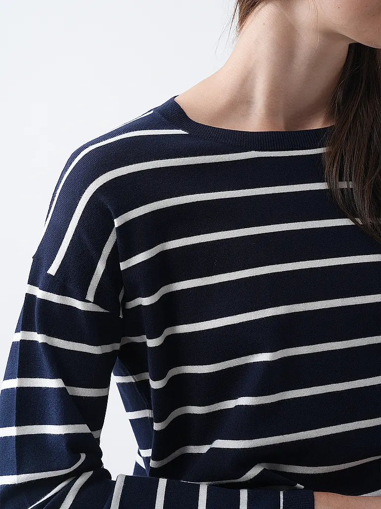 KATESTORM | Pull | 