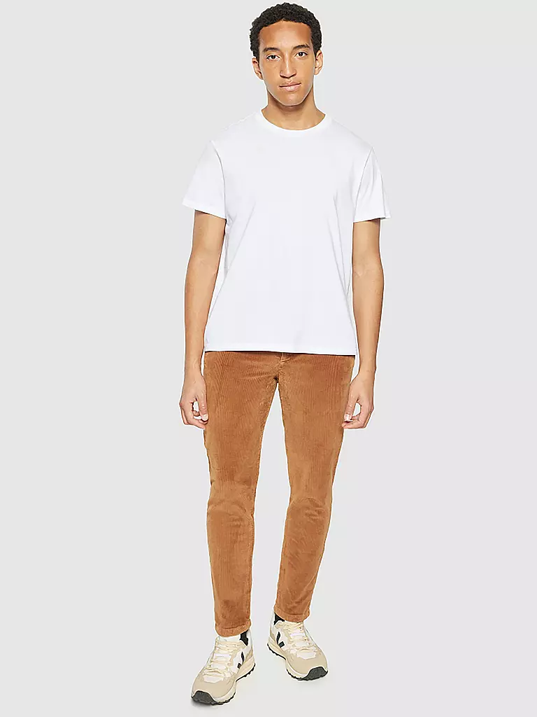 KNOWLEDGE COTTON APPAREL | Pantalon en velours côtelé coupe droite CHUCK | Camel