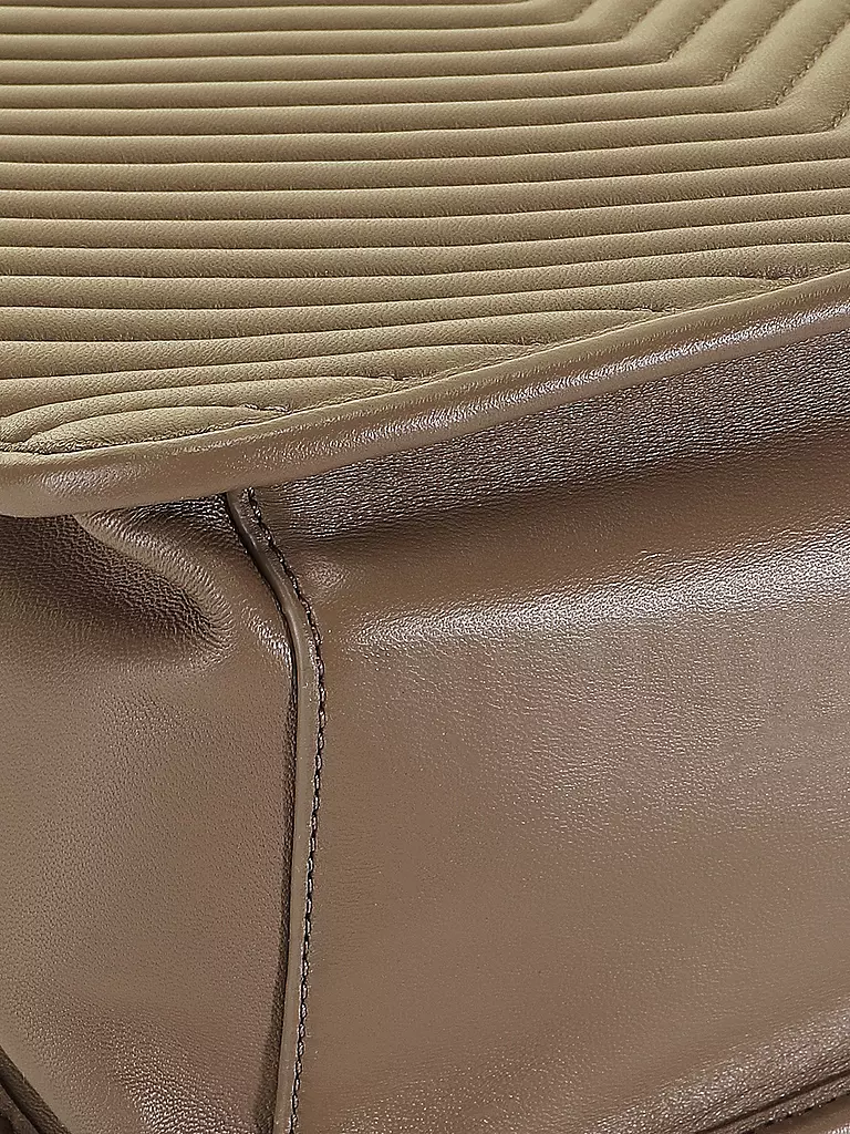 LES VISIONNAIRES | Sac en cuir - Tot Bag LENA QUILTING | Camel