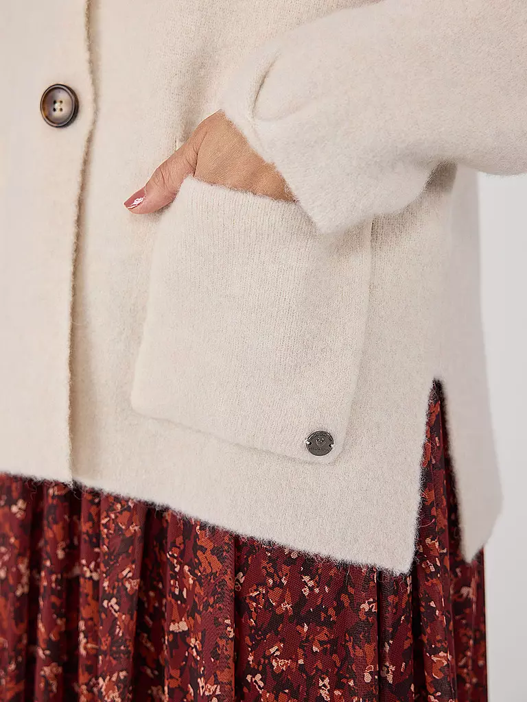 LIEBLINGSSTÜCK | Strickjacke | Beige