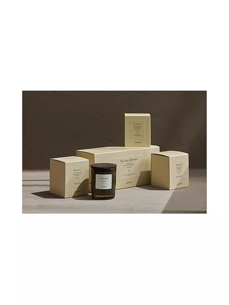 LOOOPS | Coffret cadeau de 3 bougies parfumées LA QUATRIÈME SAISON | dunkelgrün