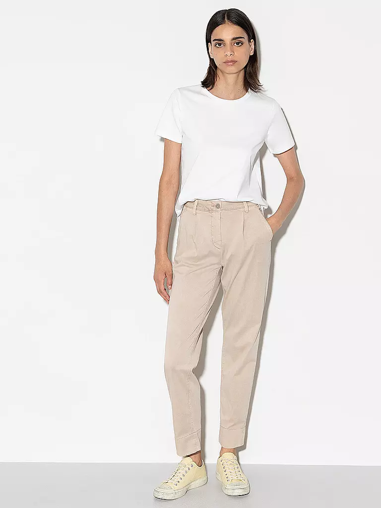 LUISA CERANO | Chino | 