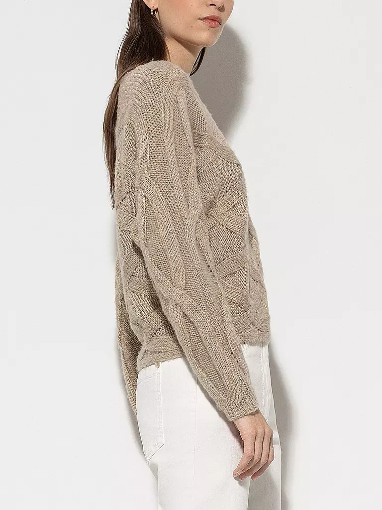 LUISA CERANO | Pull | 