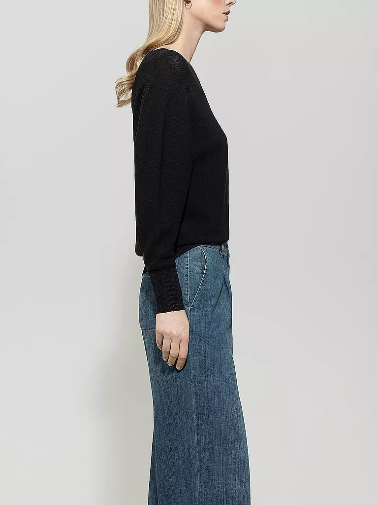LUISA CERANO | Pull | 