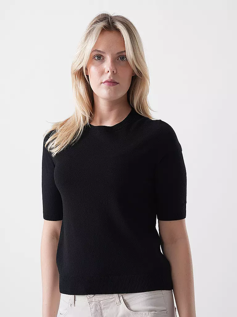 LUISA CERANO | Pull | 