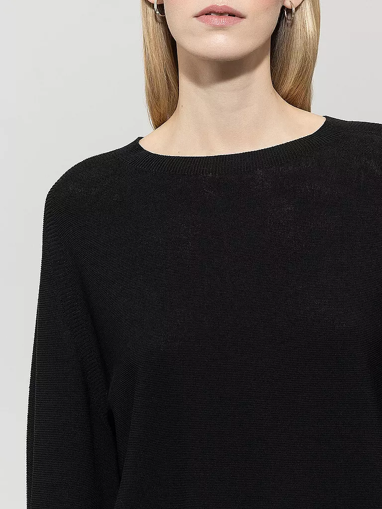 LUISA CERANO | Pull | 