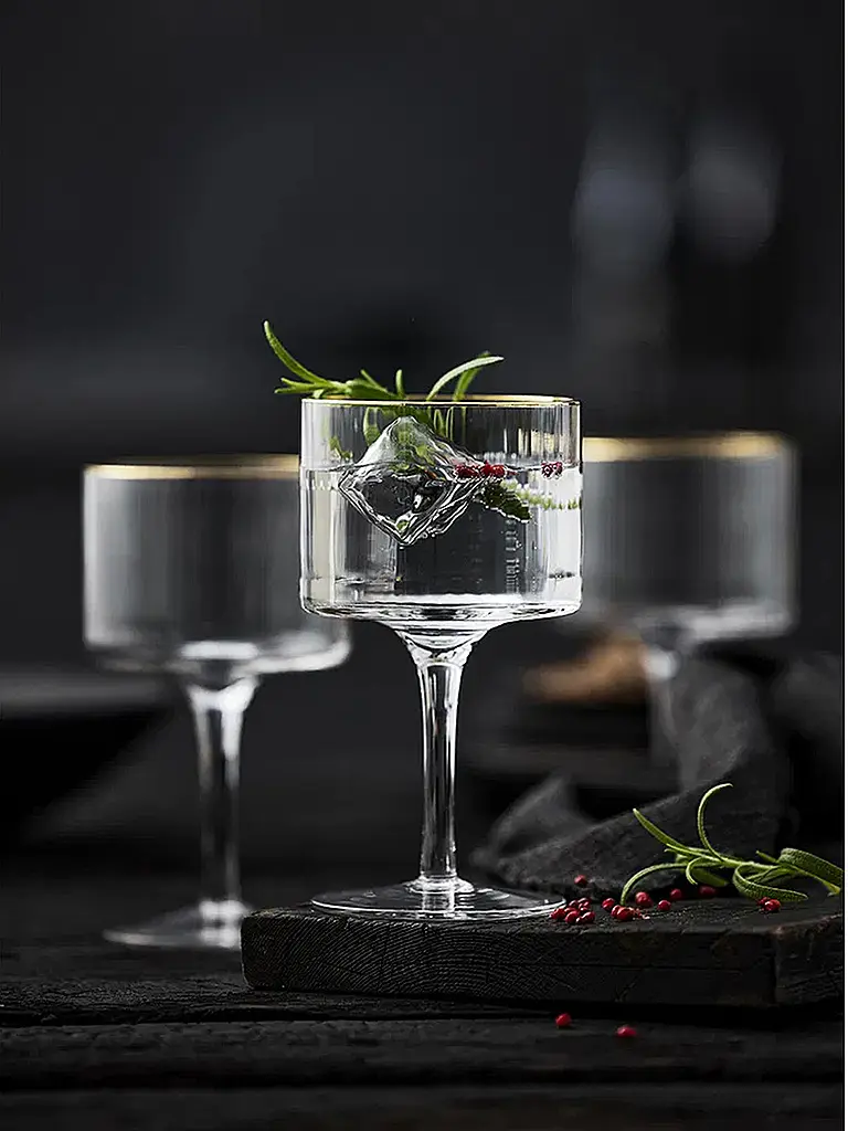 LYNGBY GLAS | Nom du produit : Set de 4 verres à Gin & Tonic avec bordure dorée PALERMO 45cl | Transparent
