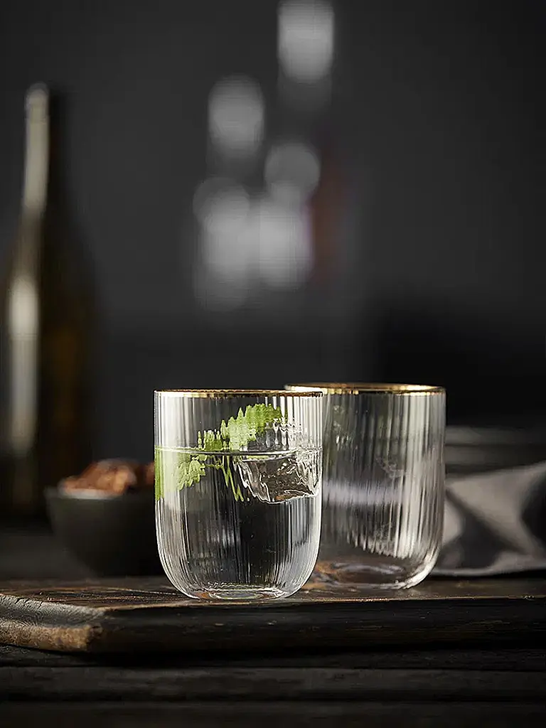 LYNGBY GLAS | Nom du produit : Set de gobelets 4 pièces avec bordure dorée PALERMO 35cl | Transparent