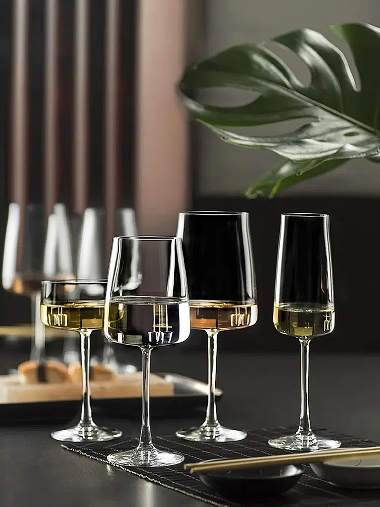 LYNGBY GLAS | Set de coupes à champagne 4 pièces ZERO 26cl | Transparent