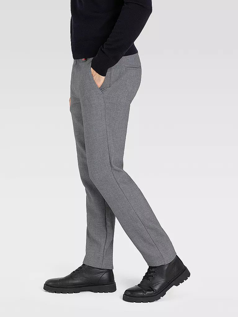MAC | Chino TRAVELLER | 