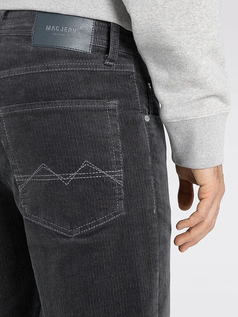 MAC | Pantalon en velours côtelé ARNE | 
