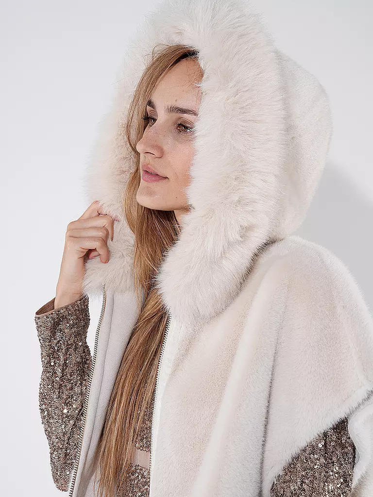 MARC CAIN | Jacke in Felloptik  | Crème