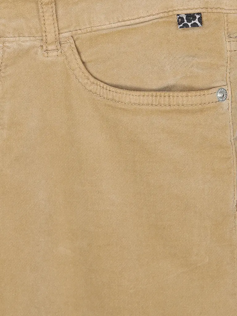 MARC CAIN | Nom du produit : Pantalon SILEA
Marque : MARC CAIN
Couleur : marron clair
Catégories : Mode, Femme

Matière : Coton, Stretch
Motif : Uni
Longueur (Pantalons/Jeans) : Longueur normale
Style : Glamour
Hauteur de la taille : Taille moyenne
Détails : Poche | 