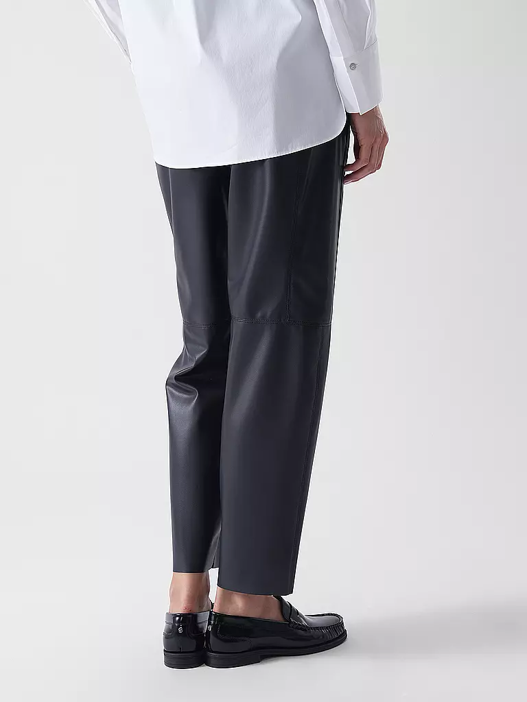 MARC CAIN | Pantalon coupe jogging aspect cuir RANCHI | 