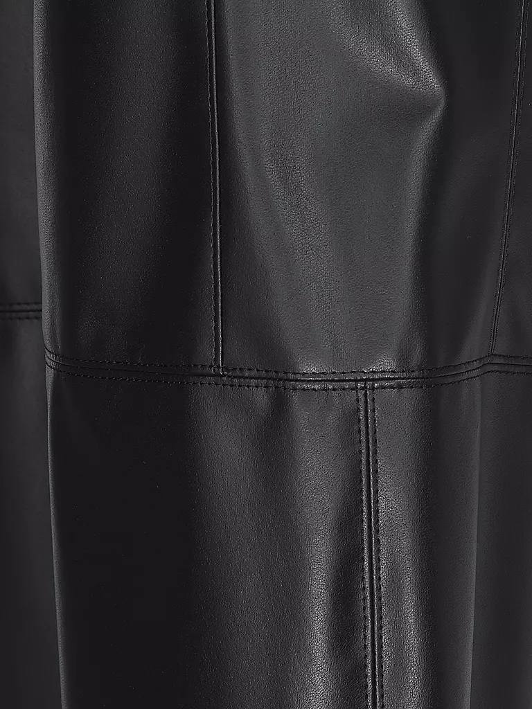 MARC CAIN | Pantalon coupe jogging aspect cuir RANCHI | 