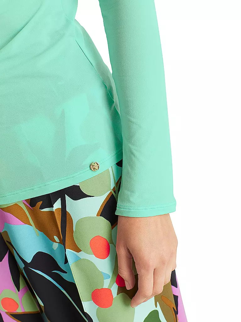 MARC CAIN | Rollkragenshirt
MARC CAIN
Couleur : menthe
Catégories : Mode, Femme

Longueur des manches : Manches longues
Matière : Polyester / Polyamide, Stretch, Jersey, Mix
Forme du col : Col roulé
Motif : Uni
Coupe (vêtements d'extérieur) : Slim
Style : Glamou | 