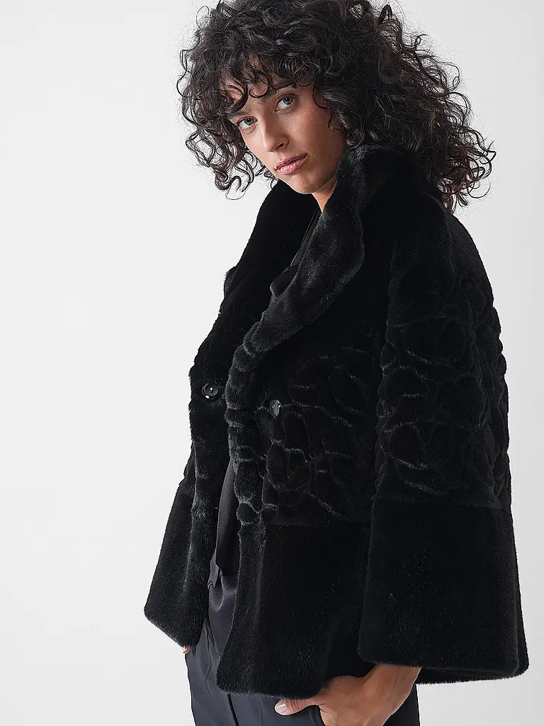 MARC CAIN | Veste aspect fourrure | schwarz