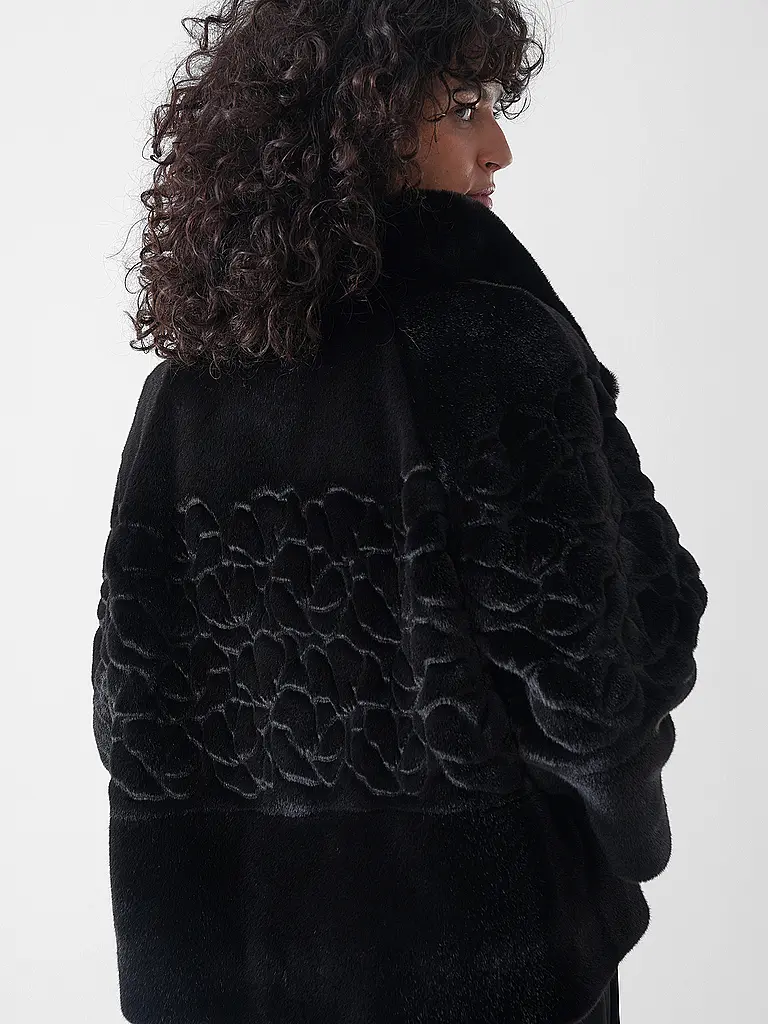 MARC CAIN | Veste aspect fourrure | schwarz