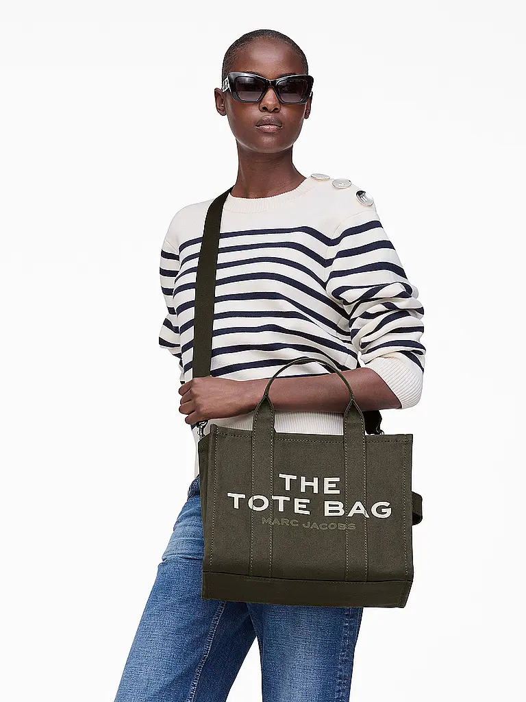 MARC JACOBS | Sac - Cabas THE MEDIUM TOTE CANVAS | dunkelgrün