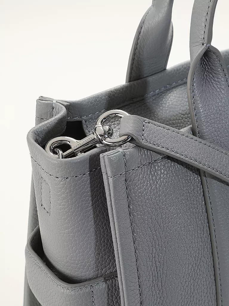 MARC JACOBS | Sac en cuir - Cabas THE MEDIUM TOTE BAG LEATHER | grau