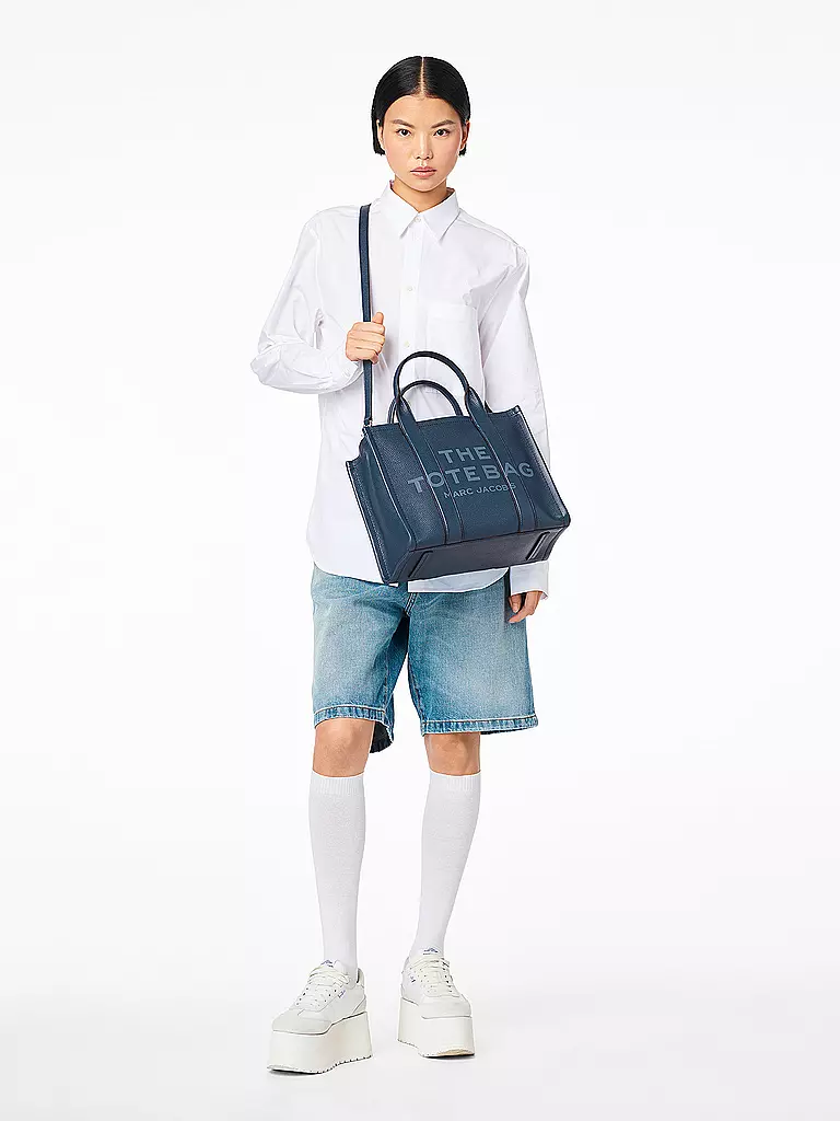 MARC JACOBS | Sac en cuir - Cabas THE MEDIUM TOTE LEATHER | blau