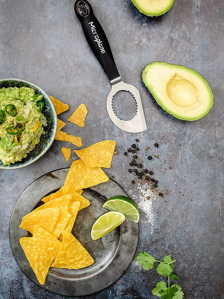 MICROPLANE | Outil à avocat 18cm Noir / Acier inoxydable |