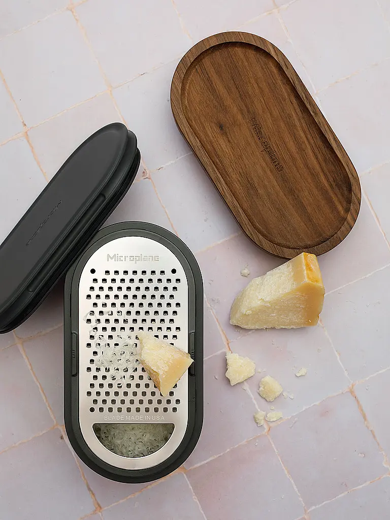 MICROPLANE | Râpe à main avec récipient Anthracite / Noyer | Gris