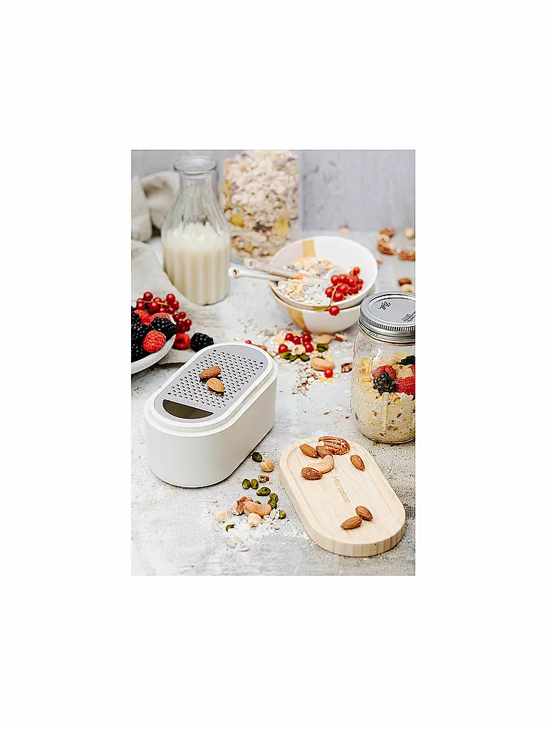 MICROPLANE | Râpe à main avec récipient de récupération Cachemire / Bambou | Beige