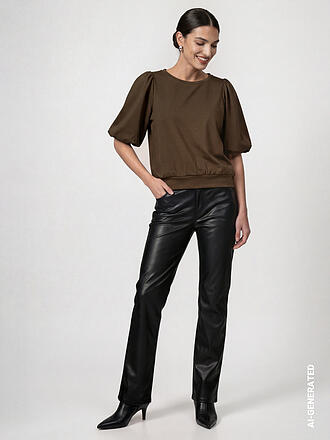 MONARI | Pull