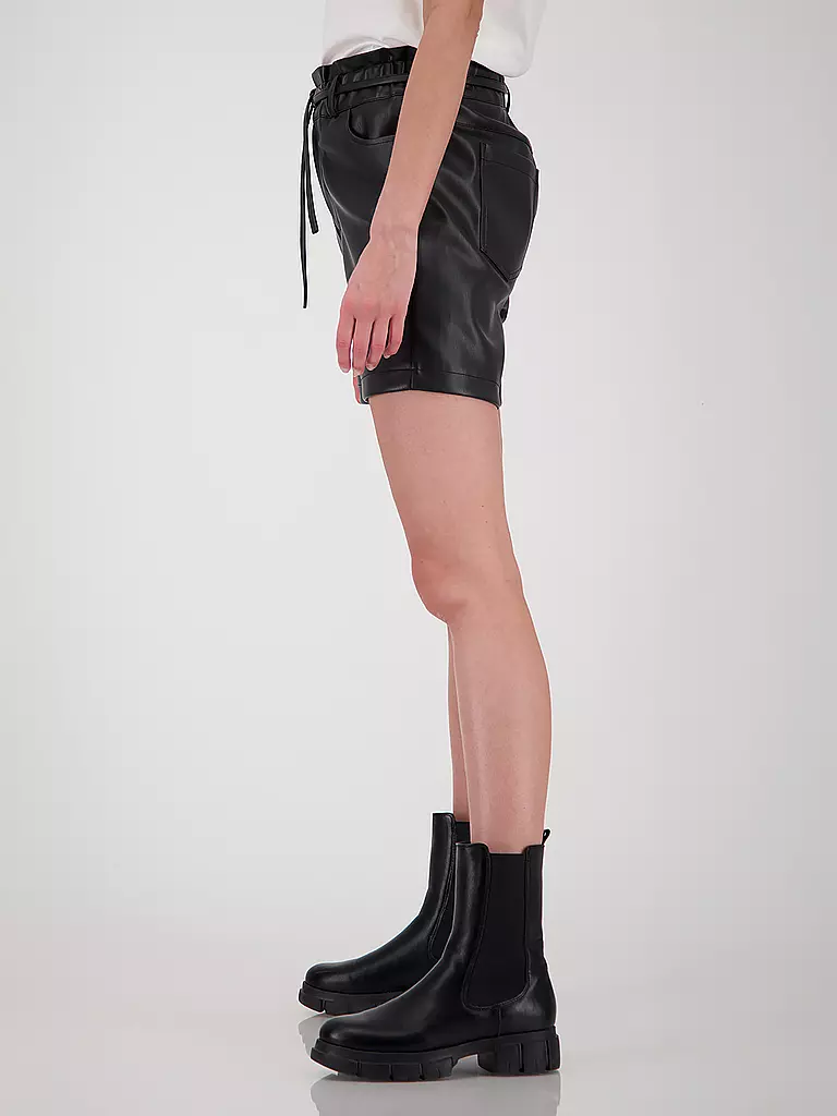 MONARI | Bermuda aspect cuir | 