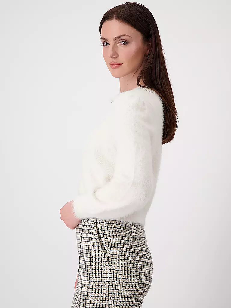 MONARI | Jäckchen
Marque : MONARI
Couleur : crème
Catégories : Mode,Femmes
Tags : Grandes tailles

Longueur des manches : Manches longues
Encolure : Encolure ras du cou
Matière : Polyacrylique / Acrylique,Maille
Motif : Uni
Style : Glamour | Crème