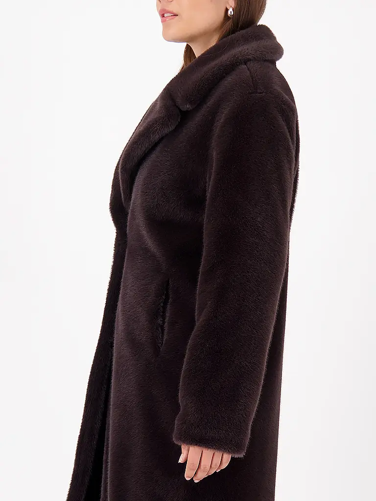 MONARI | Manteau aspect fourrure | 