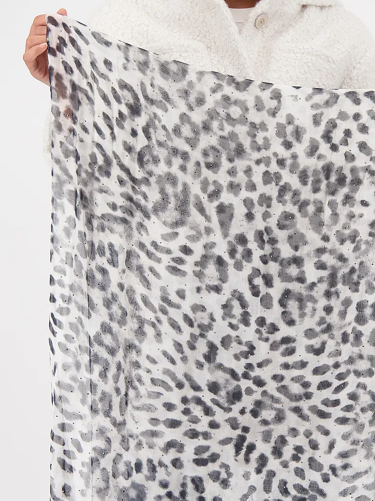 MONARI | Nom du produit : Écharpe
Marque : MONARI
Couleur : olive
Catégories : Mode, Femme

Matière : Viscose
Motif : Animal
Style : Glamour | Olive