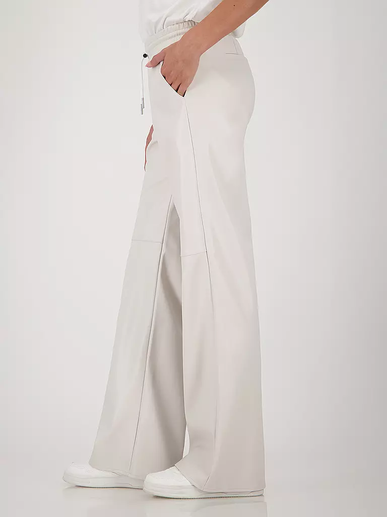 MONARI | Pantalon aspect cuir | 