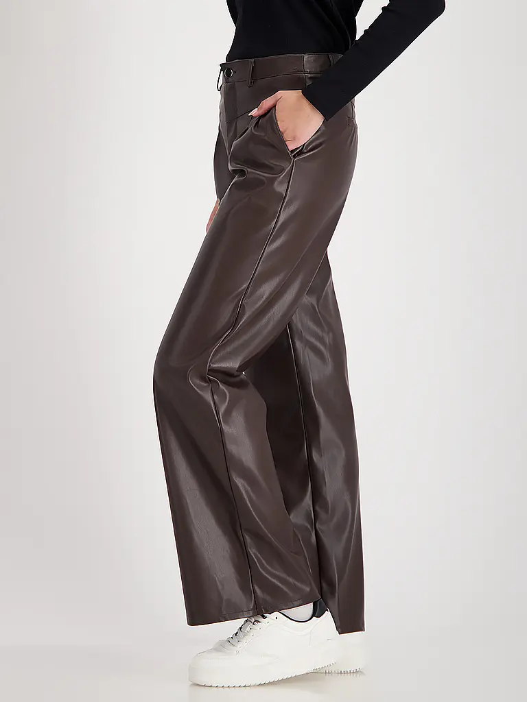 MONARI | Pantalon large aspect cuir | 