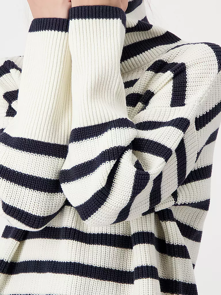 MONARI | Pull à col roulé | Crème