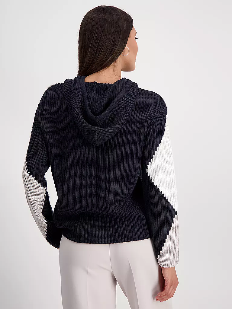 MONARI | Pull | 