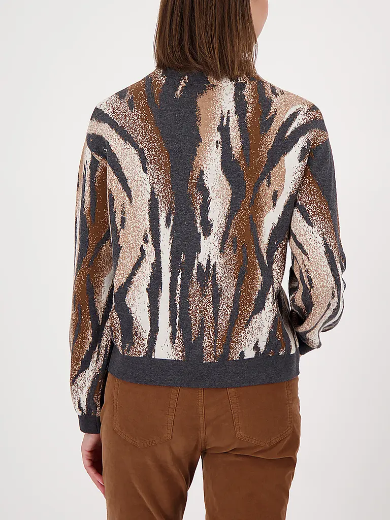 MONARI | Pull | 