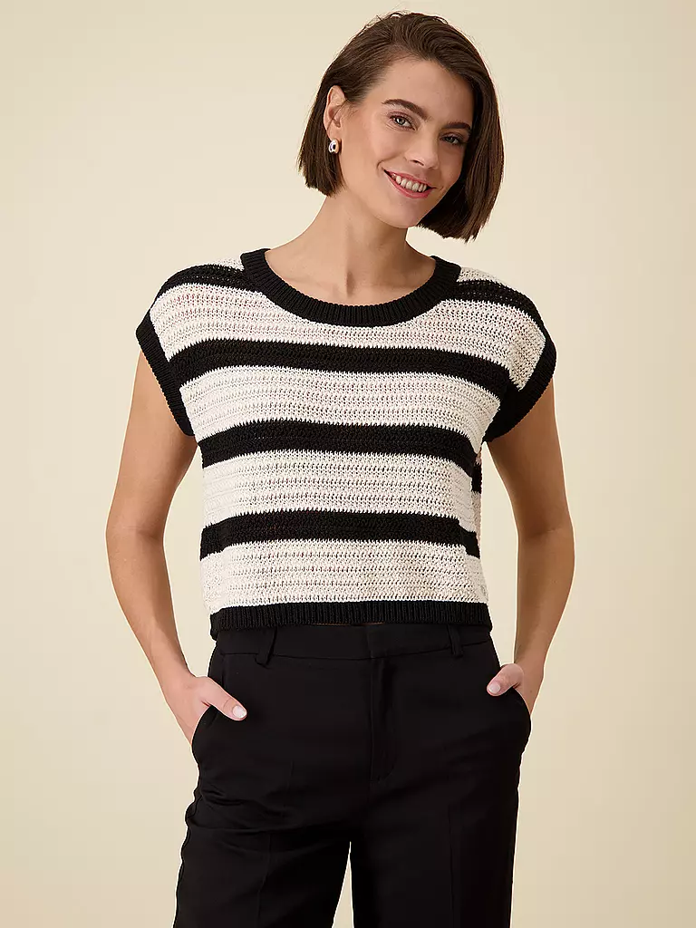 MONARI | Pull | 