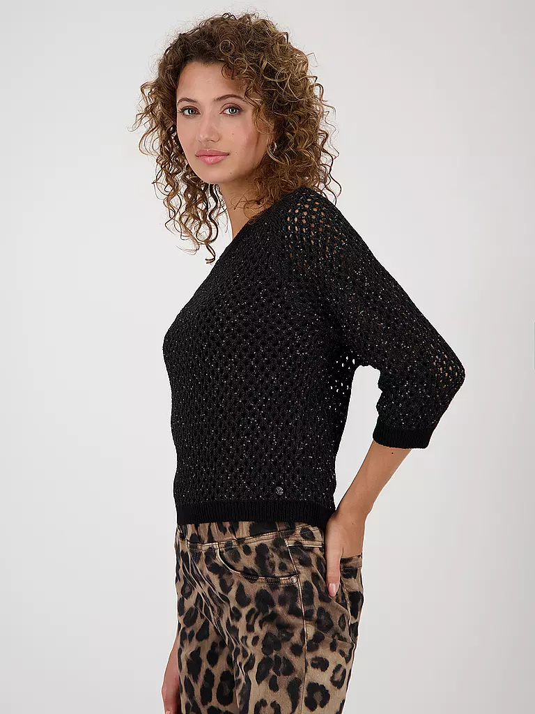 MONARI | Pull | 