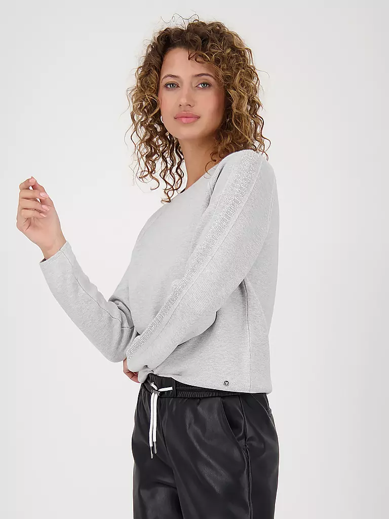 MONARI | Pull |