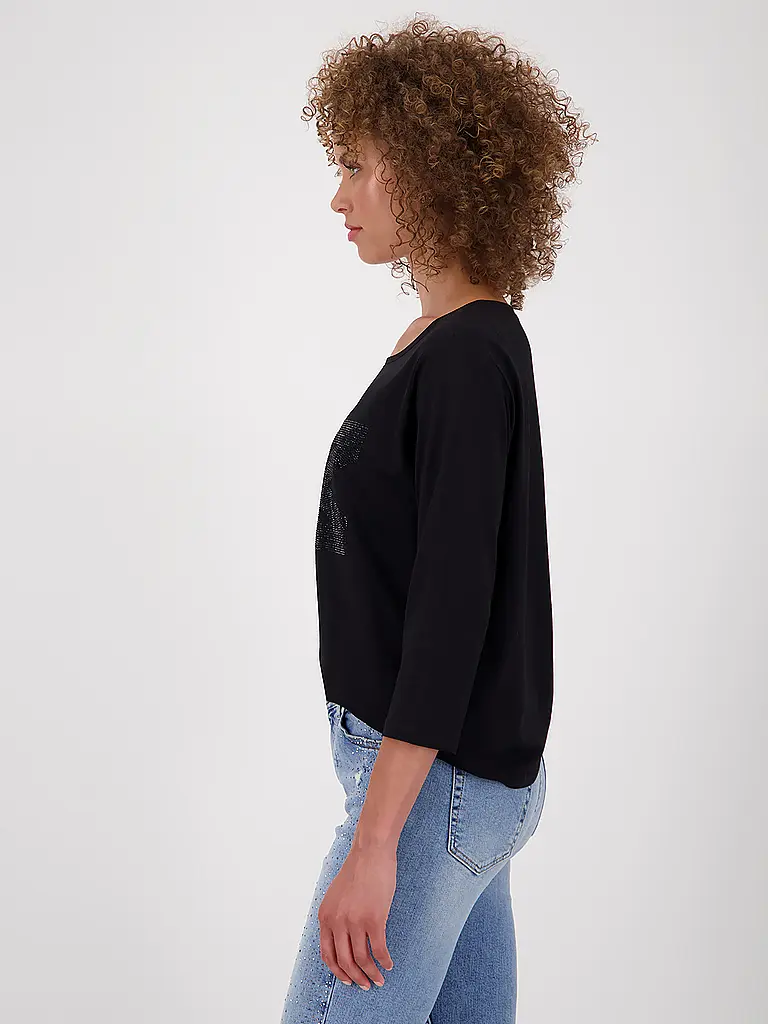 MONARI | Pull | 