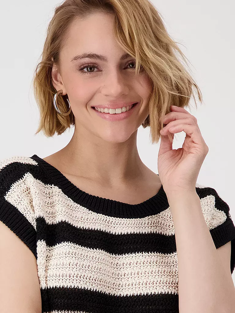 MONARI | Pull | 